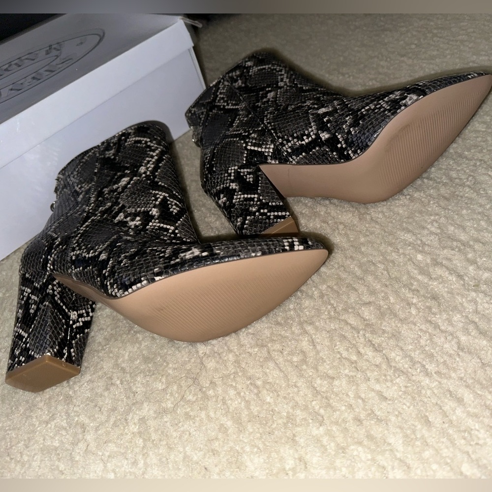 Steve Madden Retrograde Grey Snake Boot Leather H… - image 6